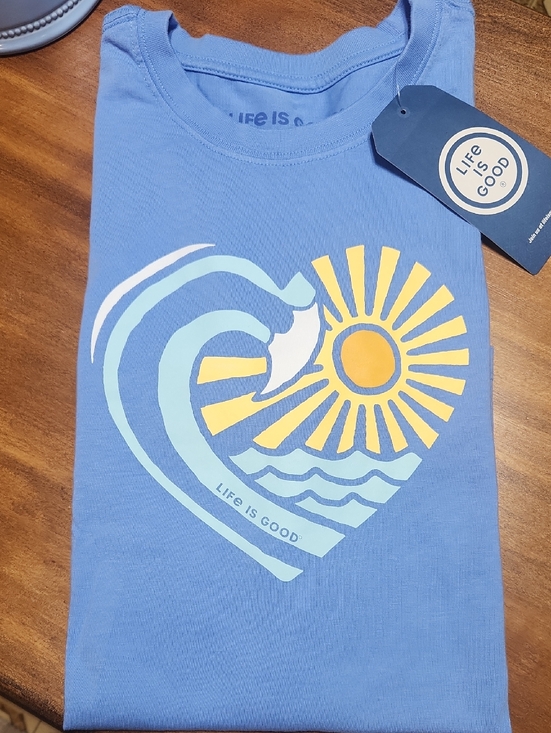 Life Is Good Tops - LIFE IS GOOD T-SHIRT